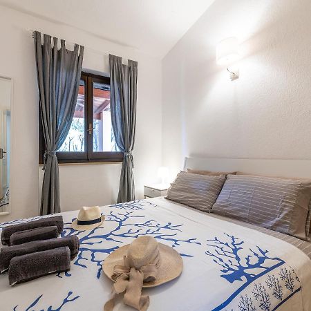 Zeus Apartment Santa Margherita di Pula Dış mekan fotoğraf