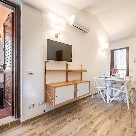 Zeus Apartment Santa Margherita di Pula Dış mekan fotoğraf