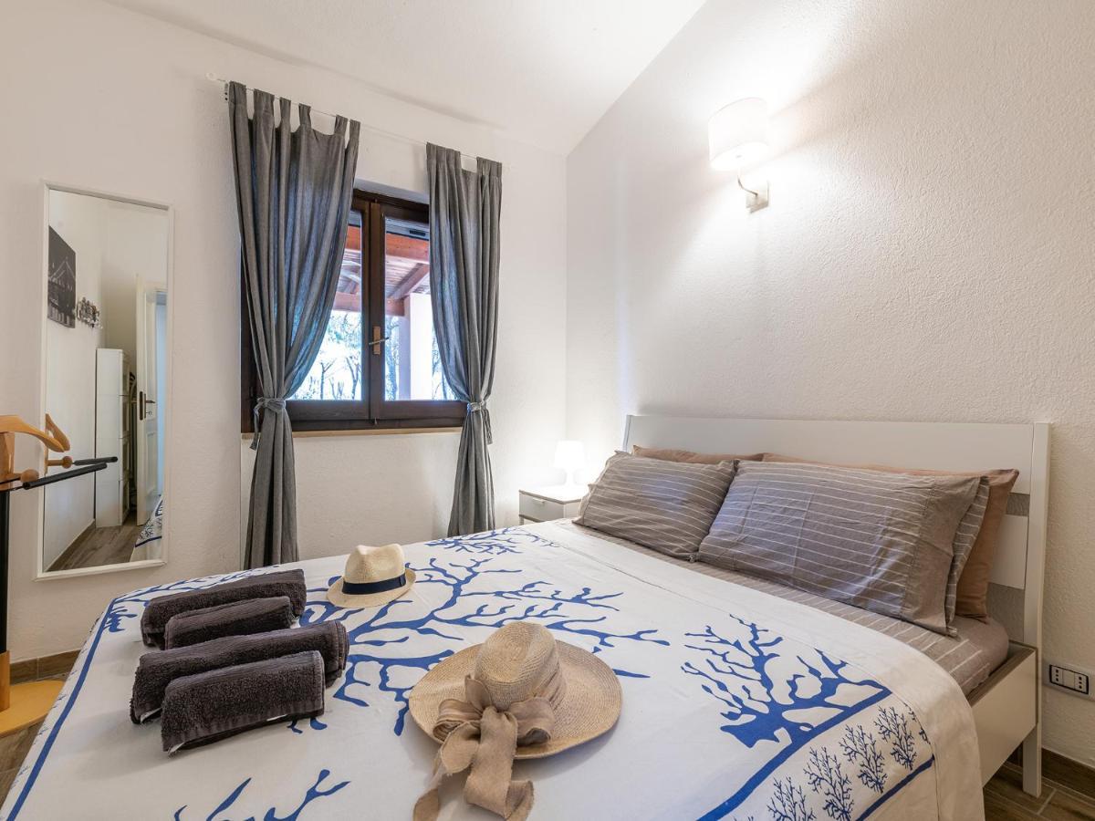 Zeus Apartment Santa Margherita di Pula Dış mekan fotoğraf