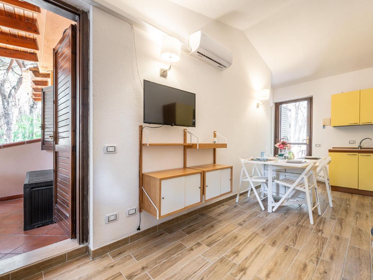 Zeus Apartment Santa Margherita di Pula Dış mekan fotoğraf